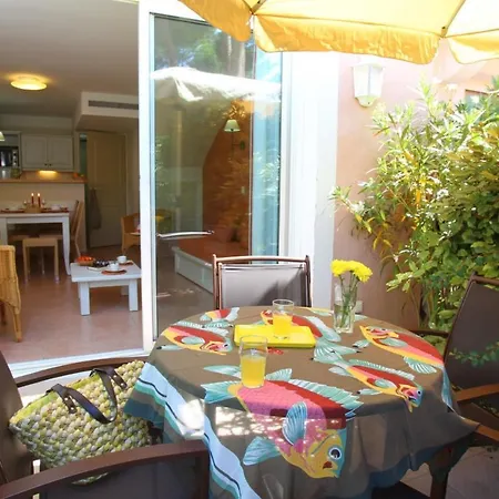 Διαμέρισμα Le Hameau De La Pinede 2p 4p 4s Carqueiranne